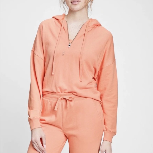 GAP Tops - Gap half zip hoodie peach sweatshirt